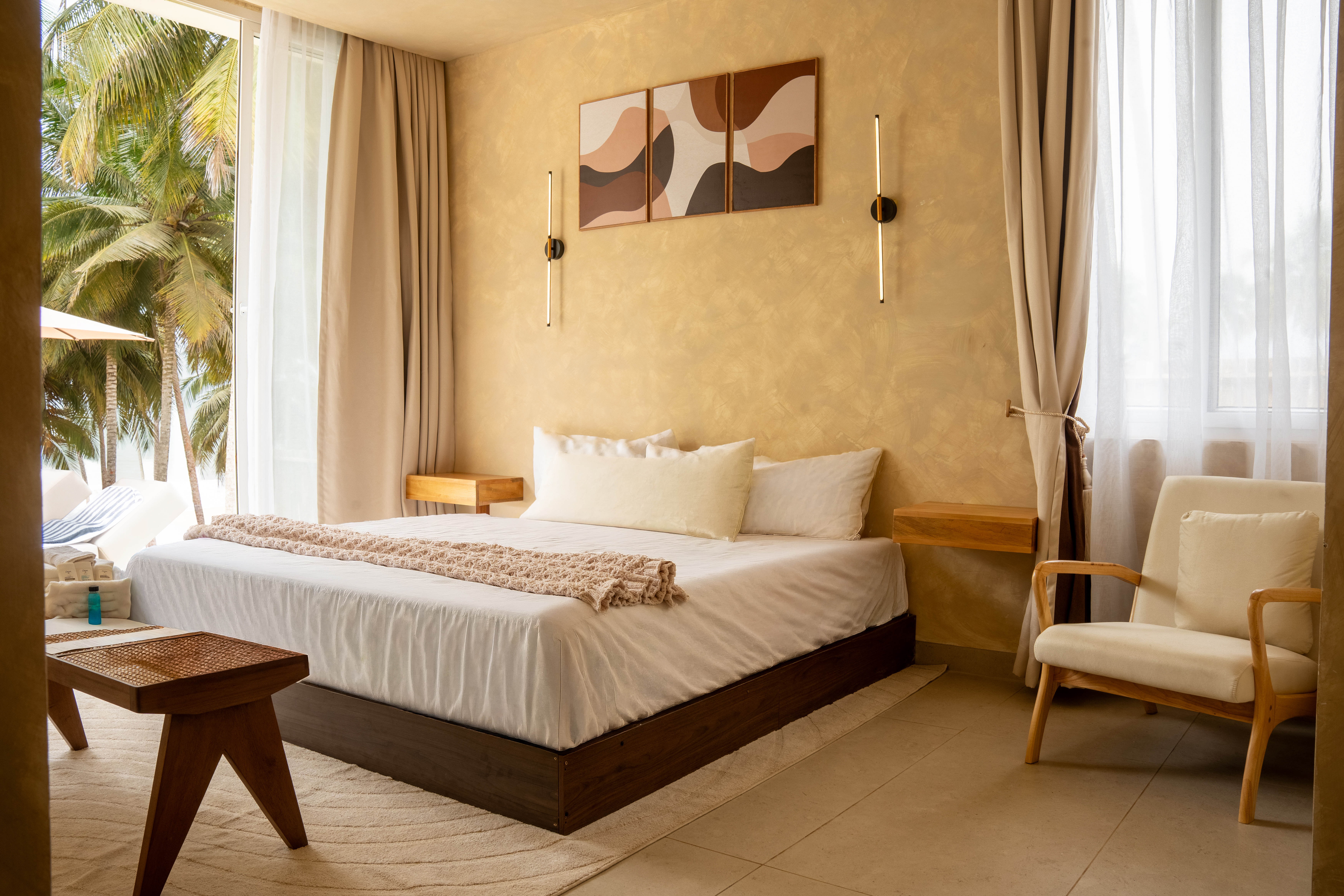King bedroom at Yves & Saints in Komenda
